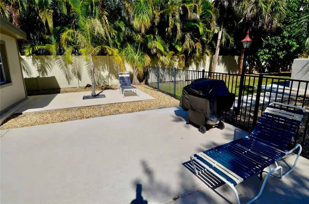 3360 S Osprey Avenue Sarasota FL 34239