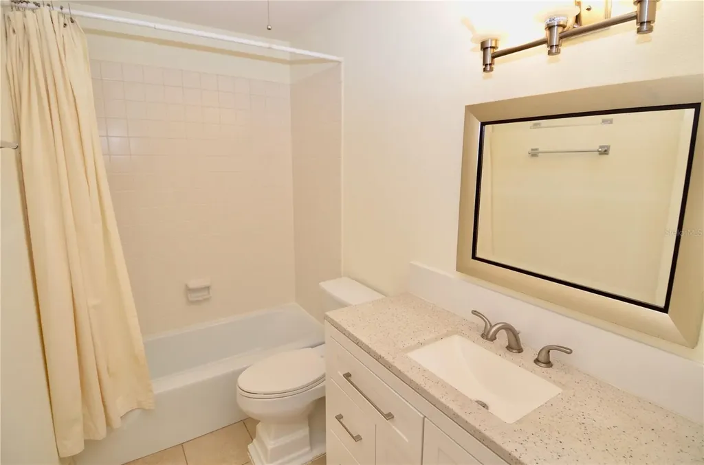 3360 S Osprey Avenue Sarasota FL 34239