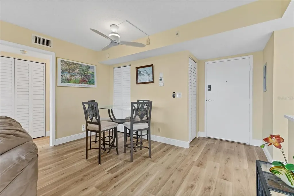 5855 Midnight Pass Road Sarasota FL 34242