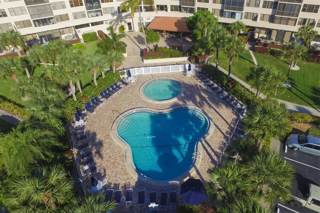 5855 Midnight Pass Road Sarasota FL 34242