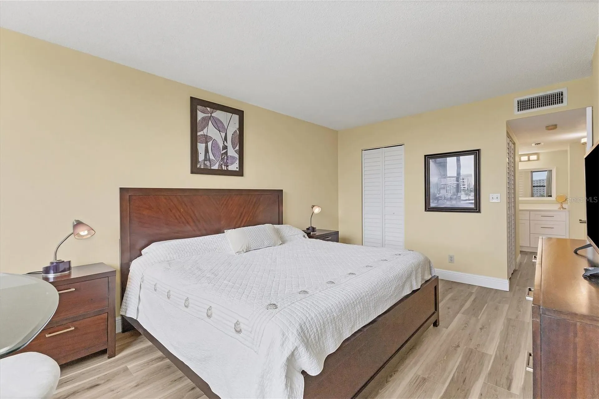 5855 Midnight Pass Road Sarasota FL 34242