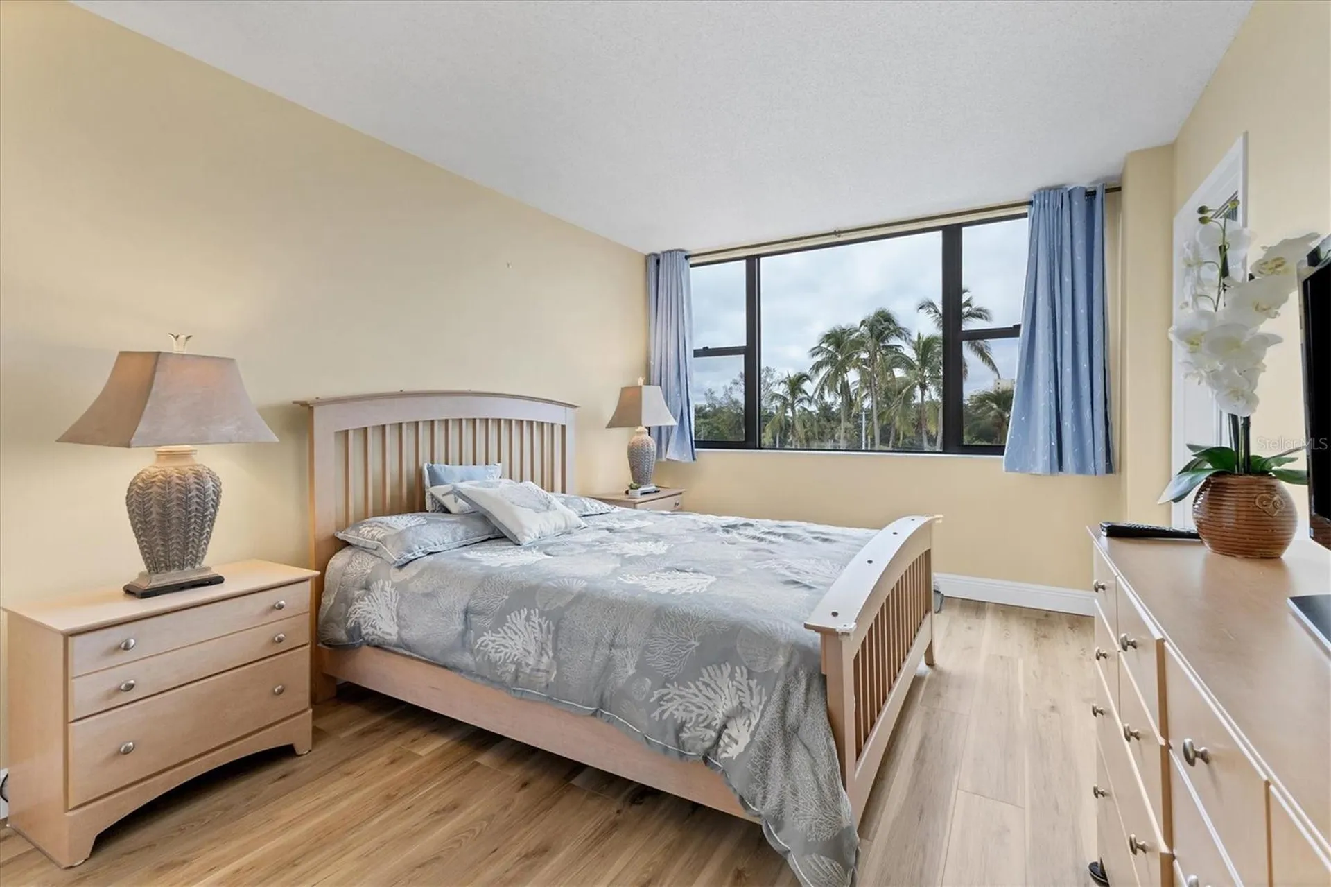 5855 Midnight Pass Road Sarasota FL 34242