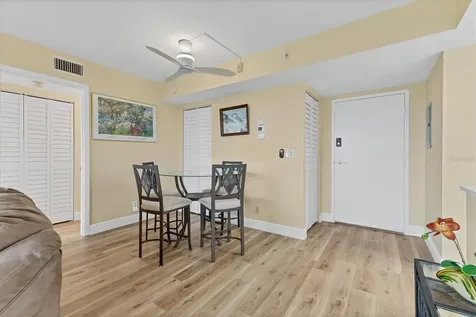 5855 Midnight Pass Road Sarasota FL 34242