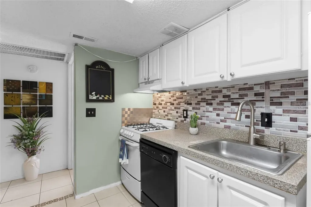 120 Blue Pointe Way Altamonte Springs FL 32701