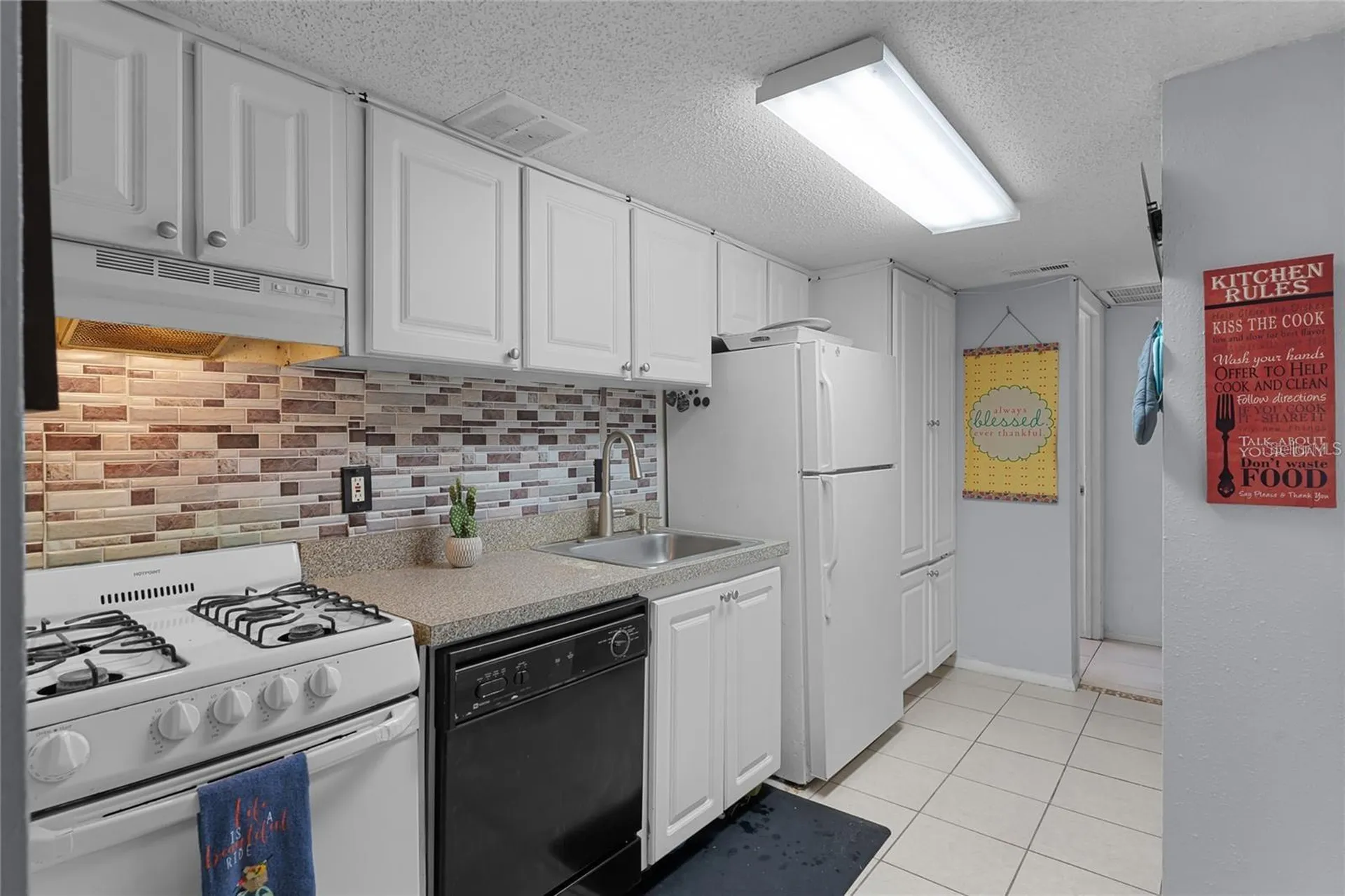 120 Blue Pointe Way Altamonte Springs FL 32701
