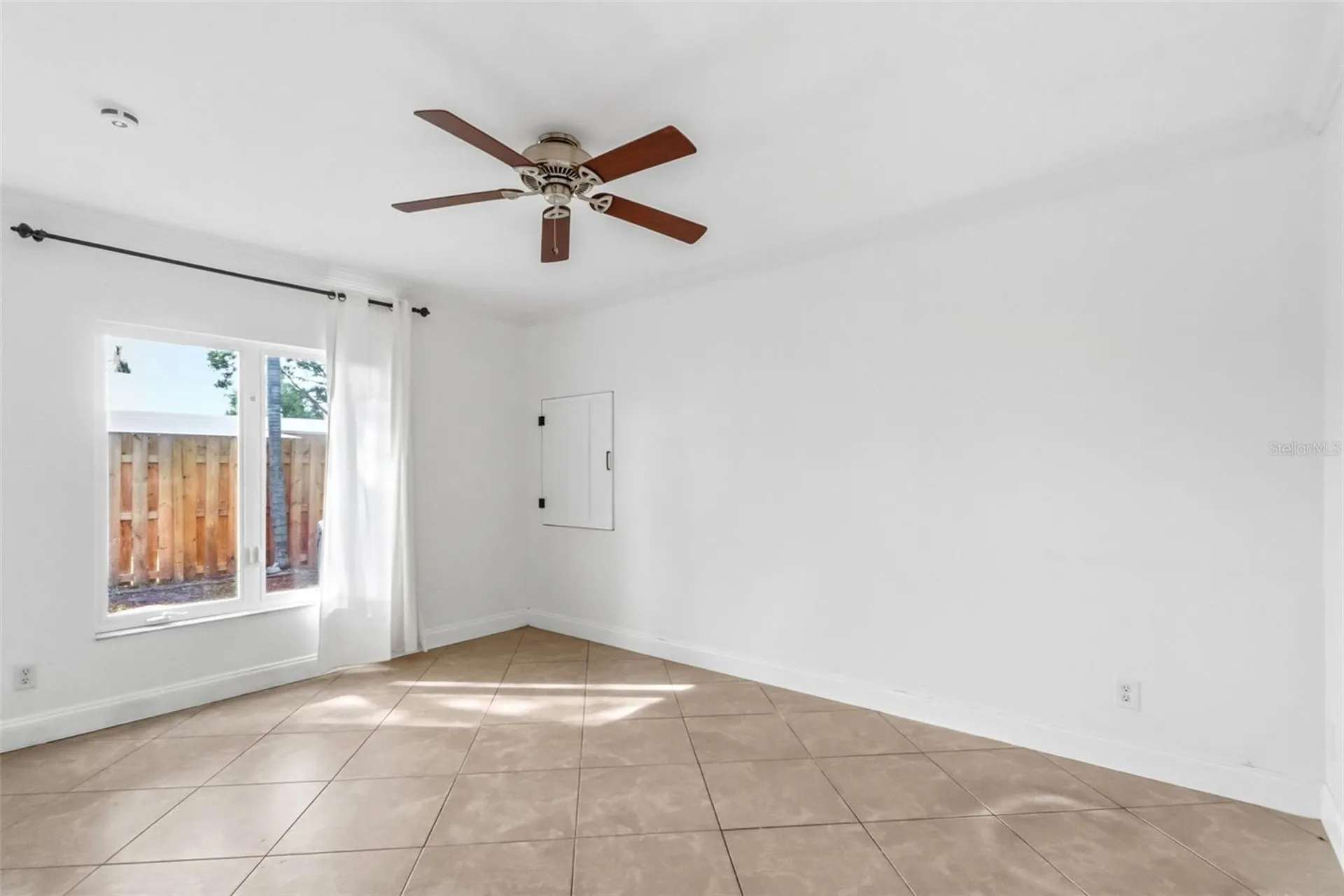 3410 S School Avenue Sarasota FL 34239