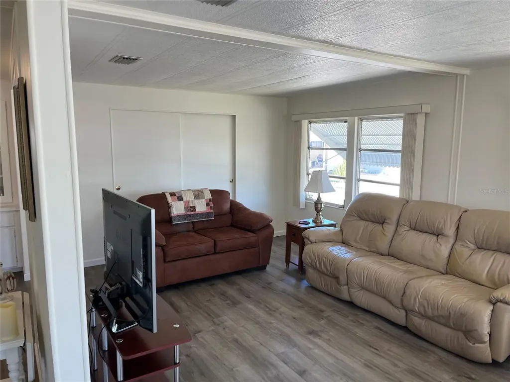 824 Cervina Drive Venice FL 34285