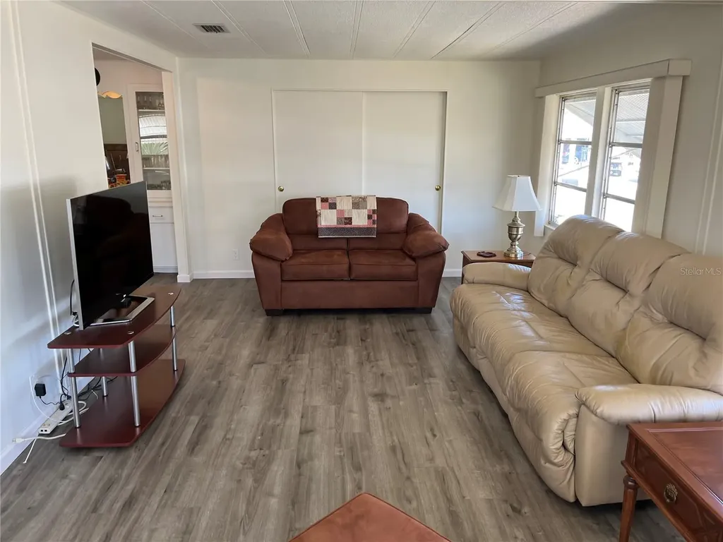 824 Cervina Drive Venice FL 34285