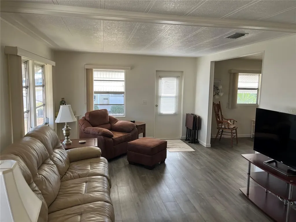 824 Cervina Drive Venice FL 34285