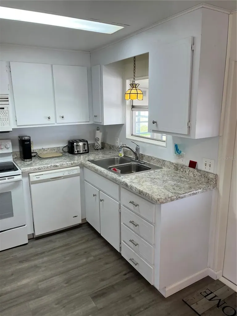 824 Cervina Drive Venice FL 34285