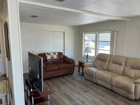 824 Cervina Drive Venice FL 34285