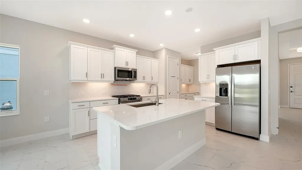 6563 Big Bayou Drive Sarasota FL 34241