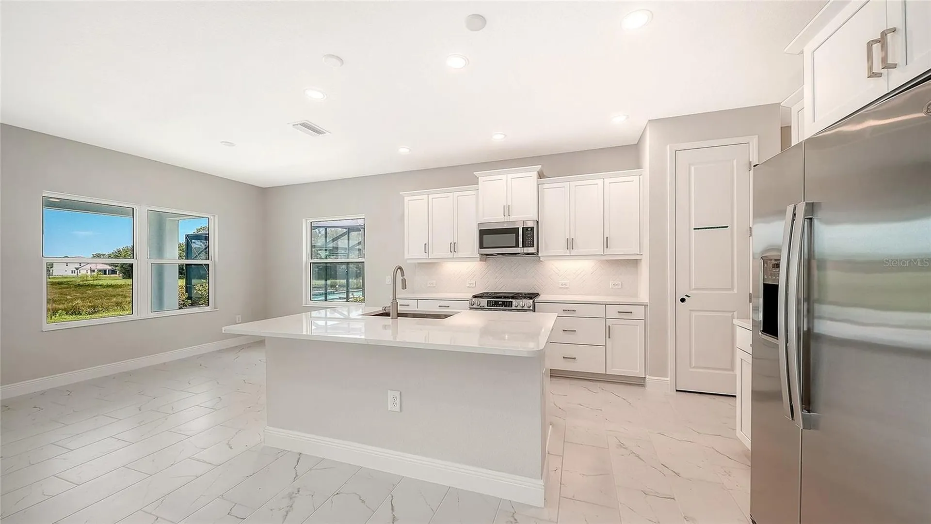 6563 Big Bayou Drive Sarasota FL 34241