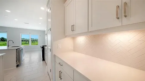 6563 Big Bayou Drive Sarasota FL 34241