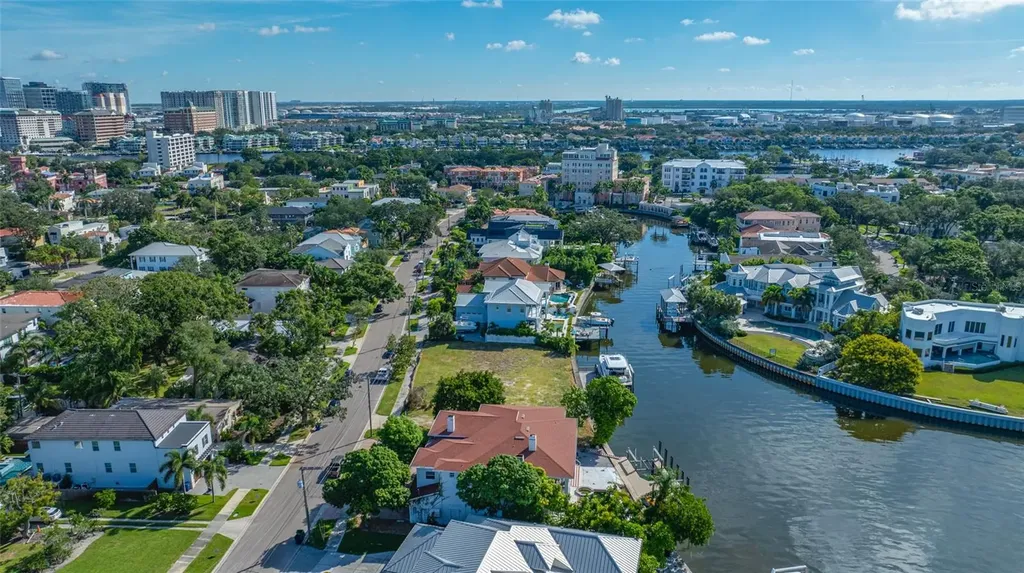 104 Adalia Avenue Tampa FL 33606