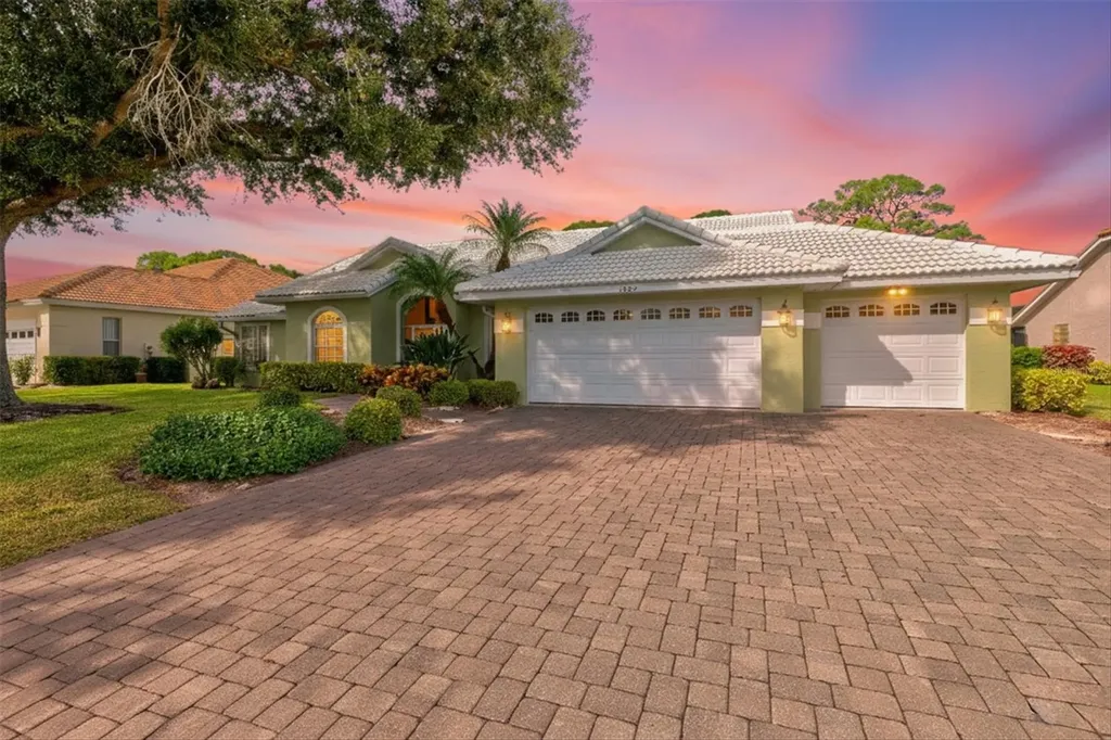 1987 White Feather Lane Nokomis FL 34275