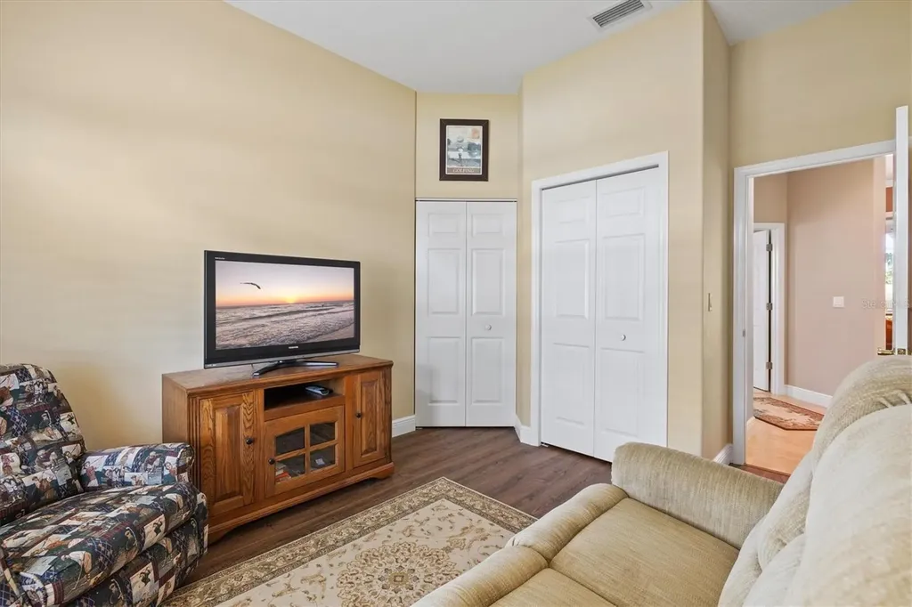 1987 White Feather Lane Nokomis FL 34275