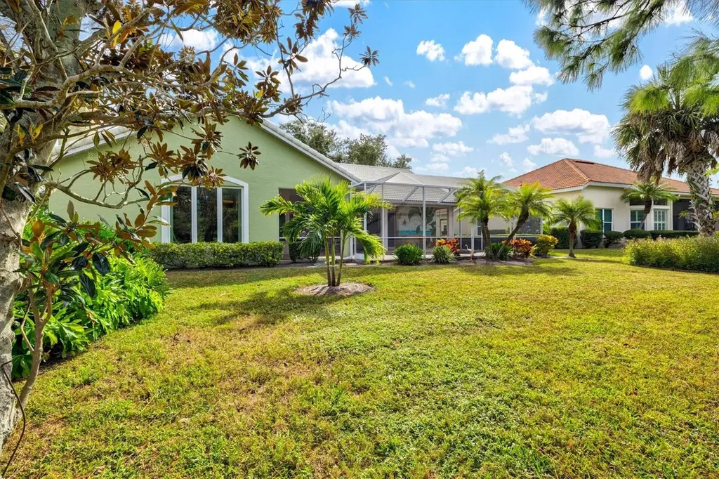 1987 White Feather Lane Nokomis FL 34275