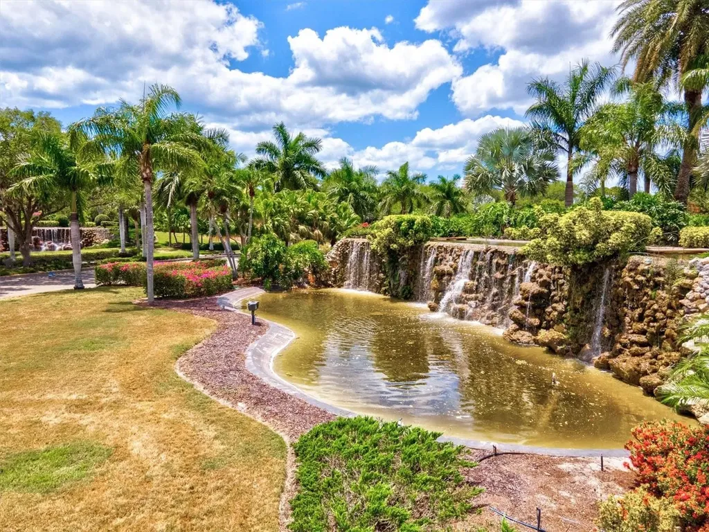 1987 White Feather Lane Nokomis FL 34275
