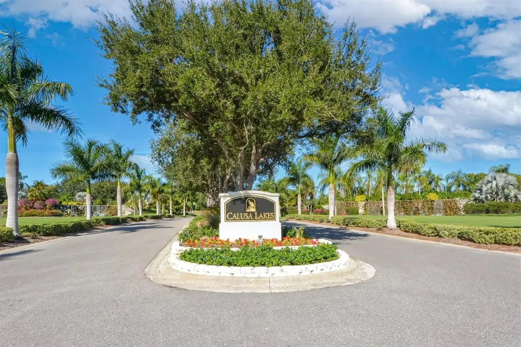 1987 White Feather Lane Nokomis FL 34275