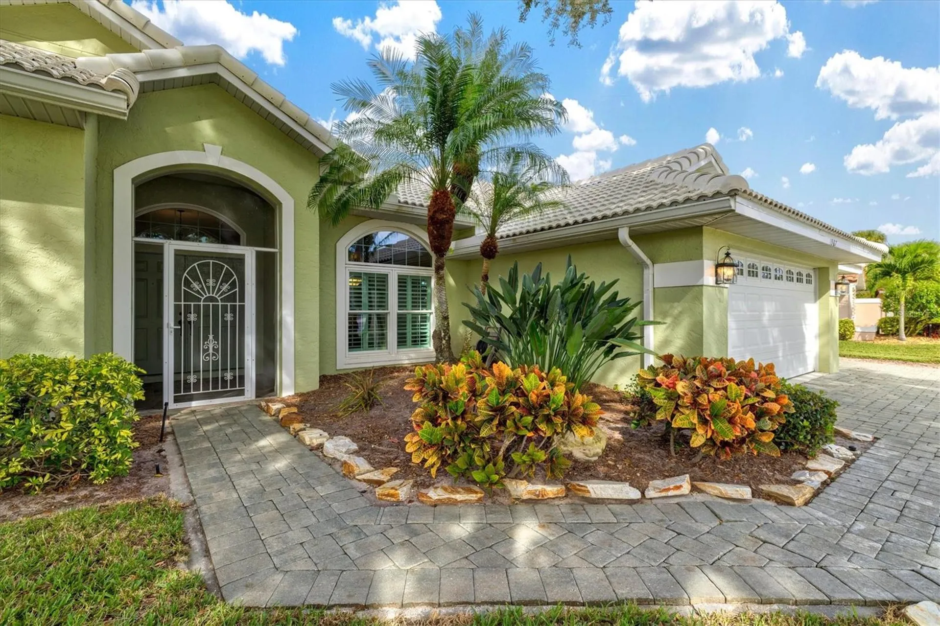 1987 White Feather Lane Nokomis FL 34275