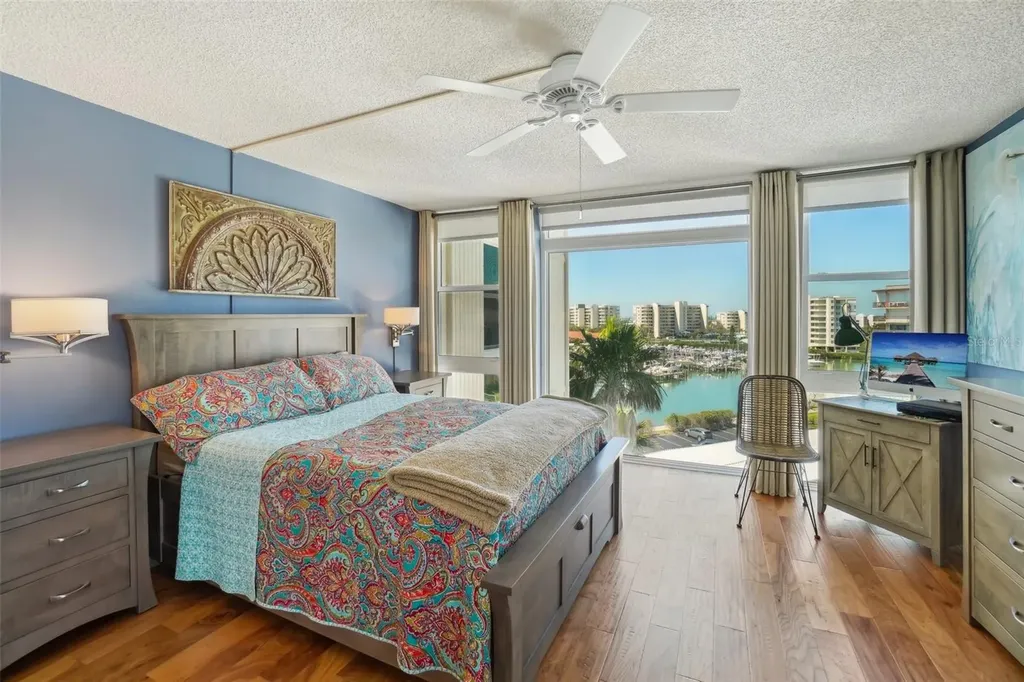 7400 Sun Island Drive S South Pasadena FL 33707
