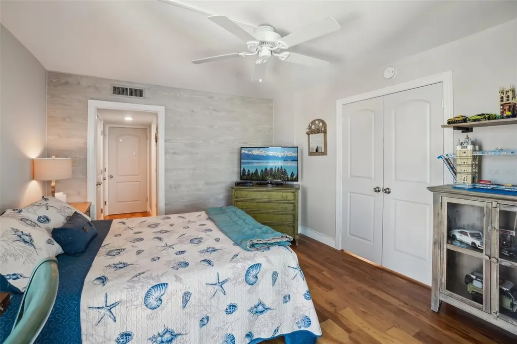 7400 Sun Island Drive S South Pasadena FL 33707