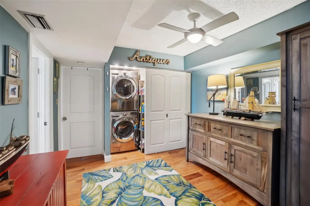 7400 Sun Island Drive S South Pasadena FL 33707