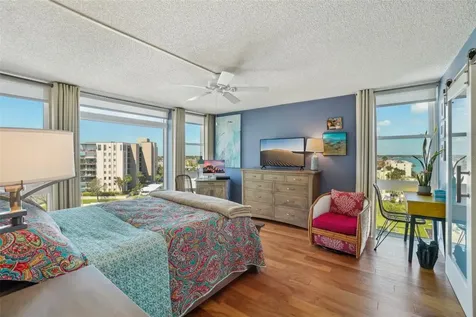 7400 Sun Island Drive S South Pasadena FL 33707