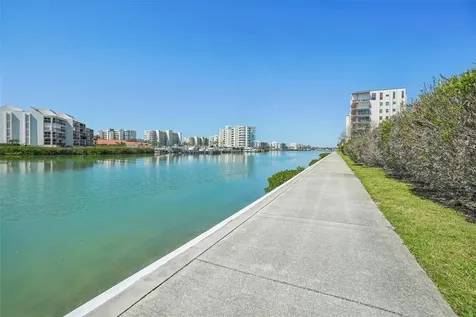 7400 Sun Island Drive S South Pasadena FL 33707