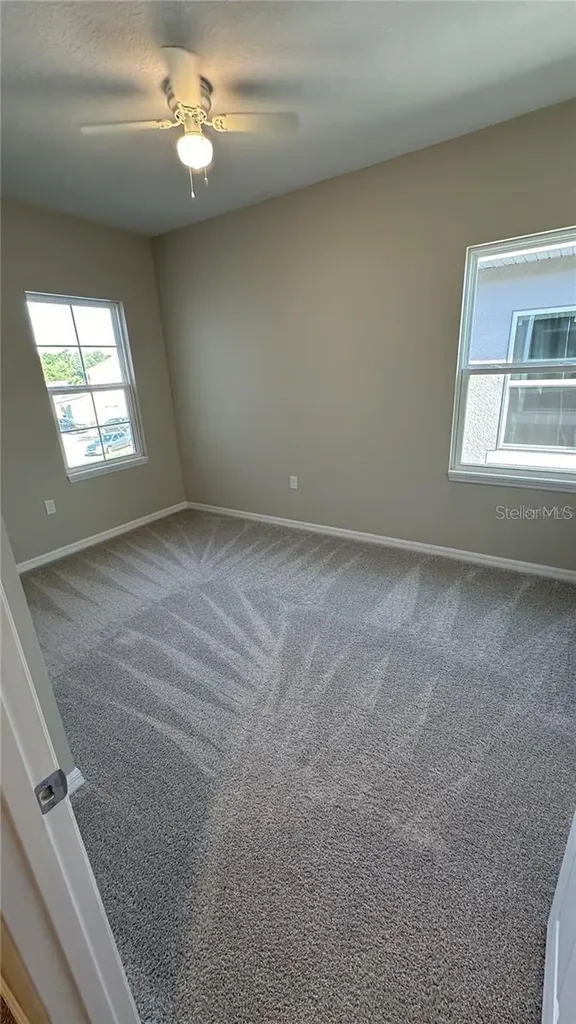 619 Lake Shore Parkway Davenport FL 33896