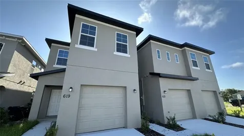 619 Lake Shore Parkway Davenport FL 33896