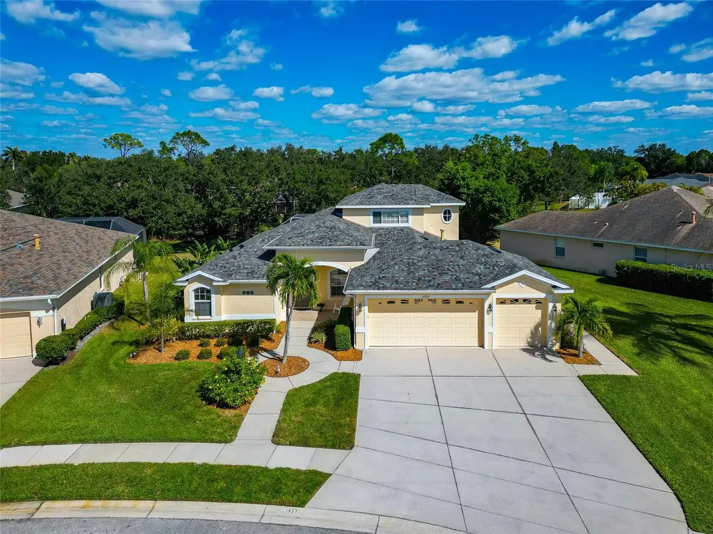 10937 Bluestem Circle Lakewood Ranch FL 34202