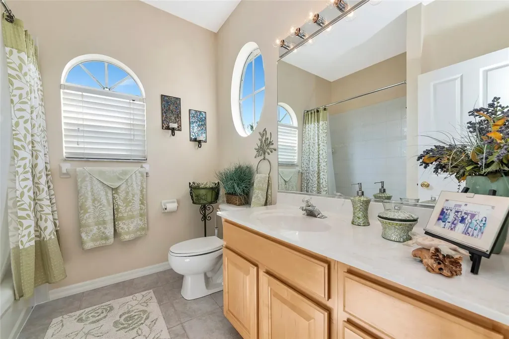 10937 Bluestem Circle Lakewood Ranch FL 34202