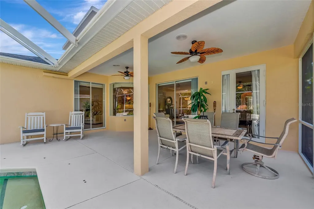 10937 Bluestem Circle Lakewood Ranch FL 34202