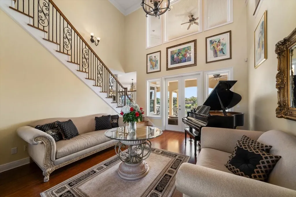 211 Poinciana Lane Largo FL 33770