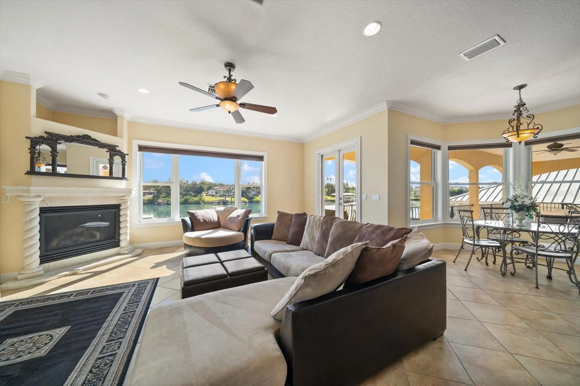 211 Poinciana Lane Largo FL 33770