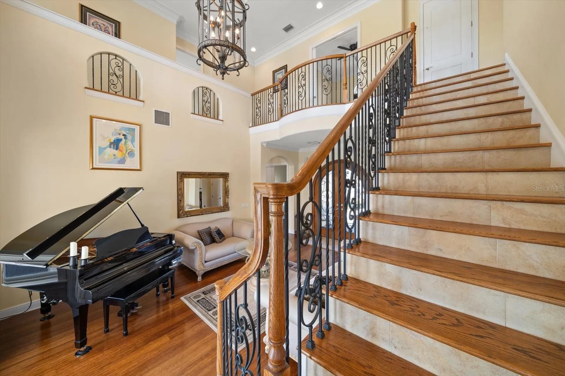 211 Poinciana Lane Largo FL 33770