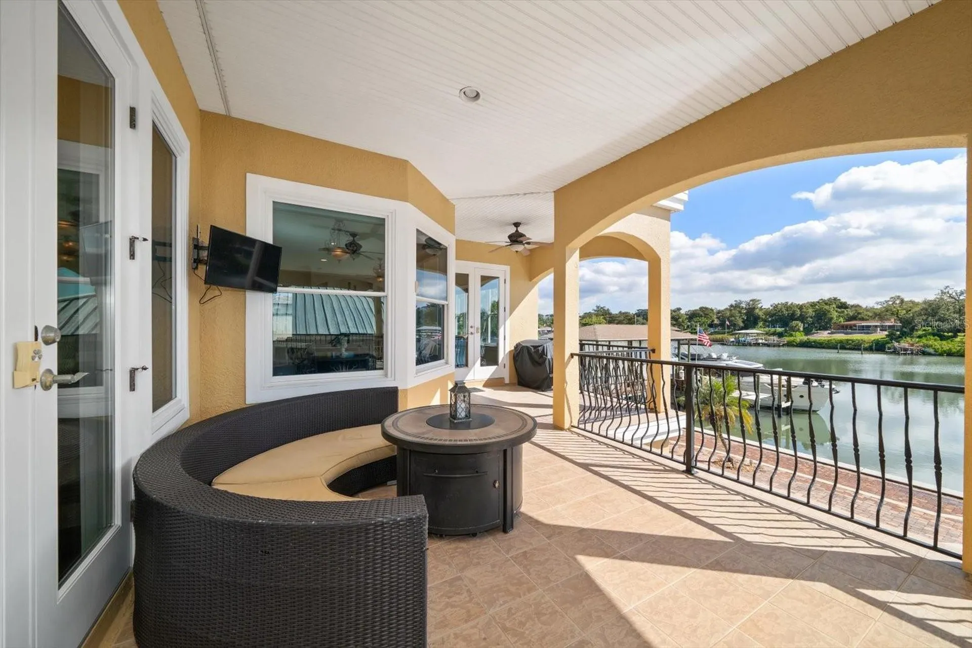 211 Poinciana Lane Largo FL 33770