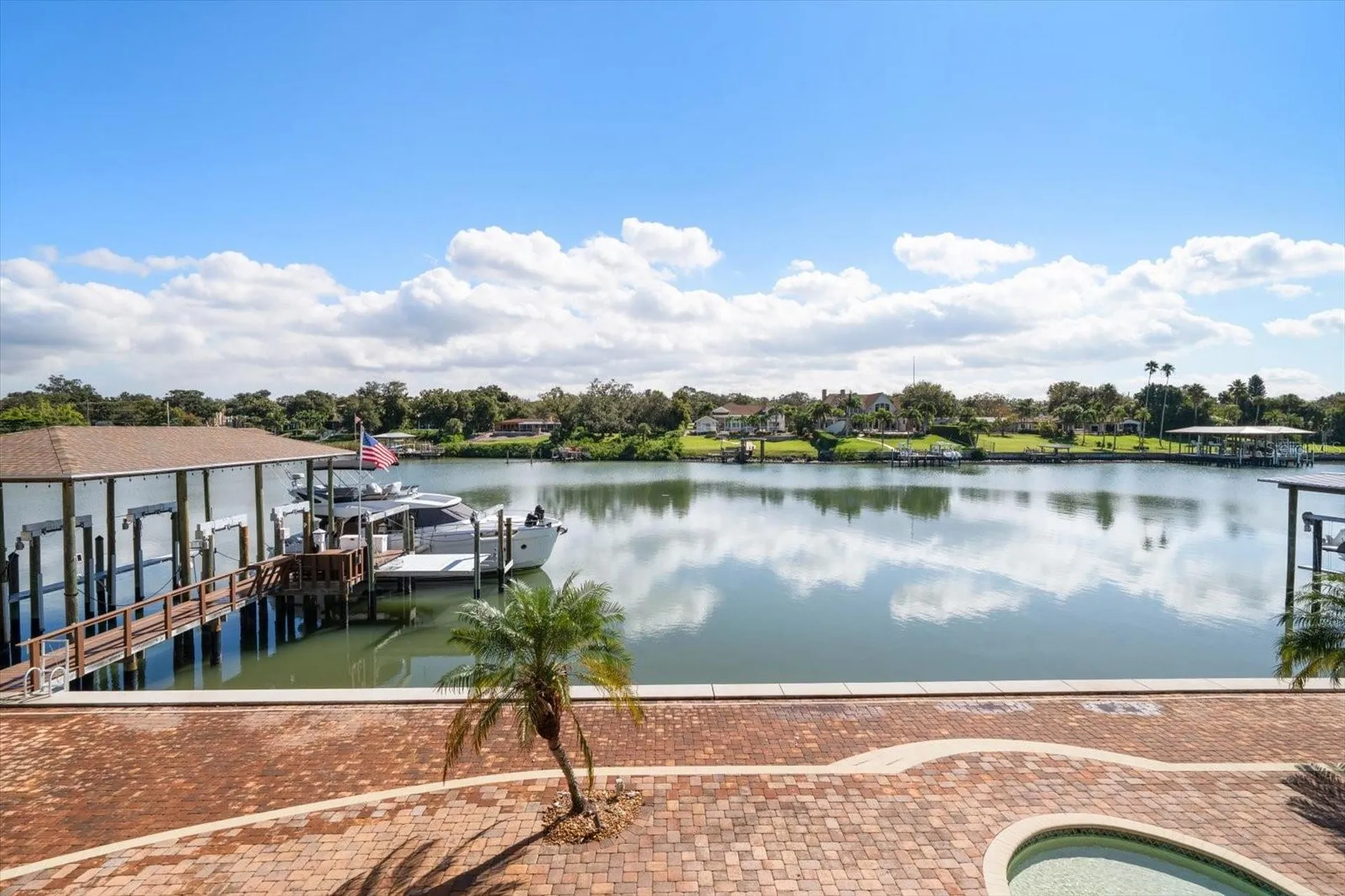 211 Poinciana Lane Largo FL 33770