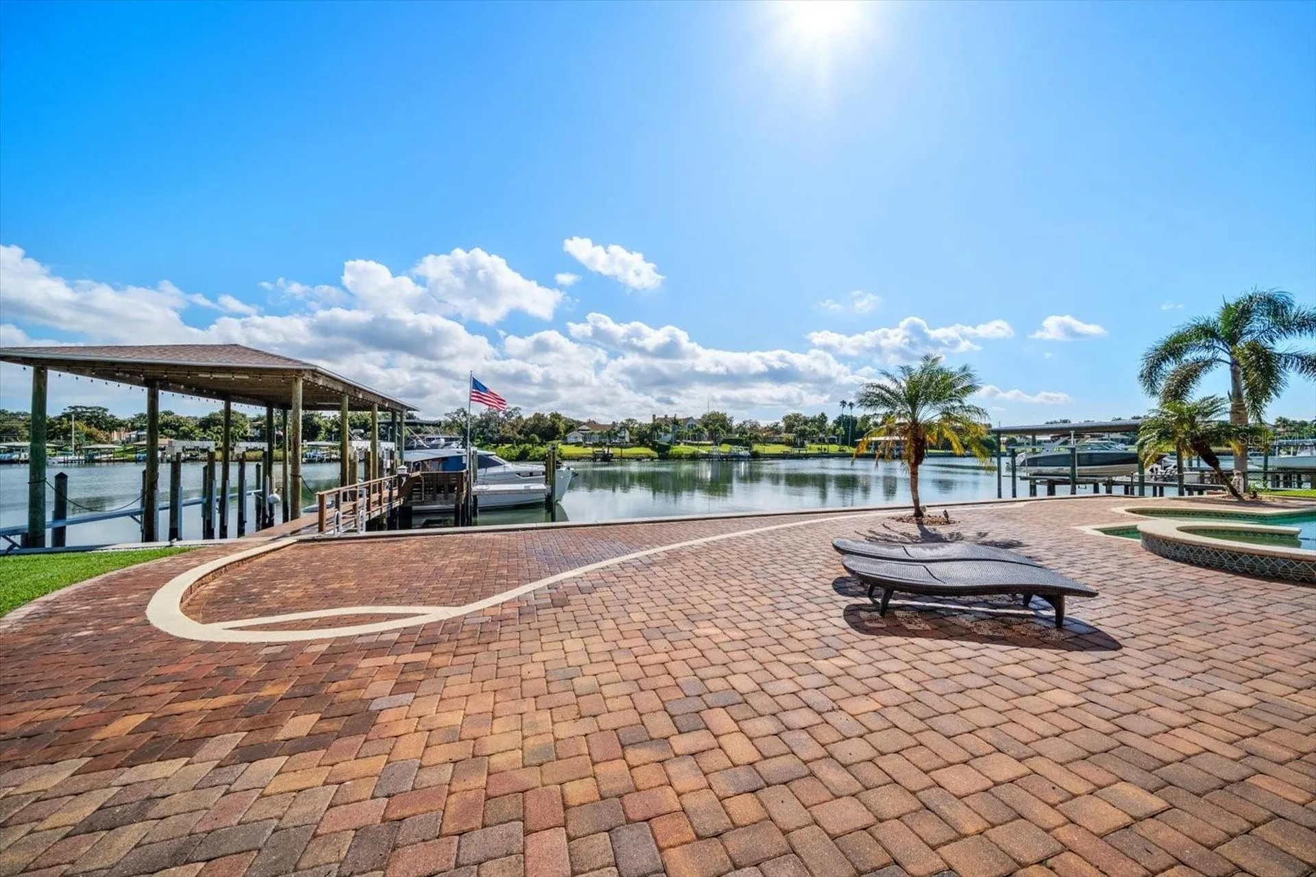 211 Poinciana Lane Largo FL 33770