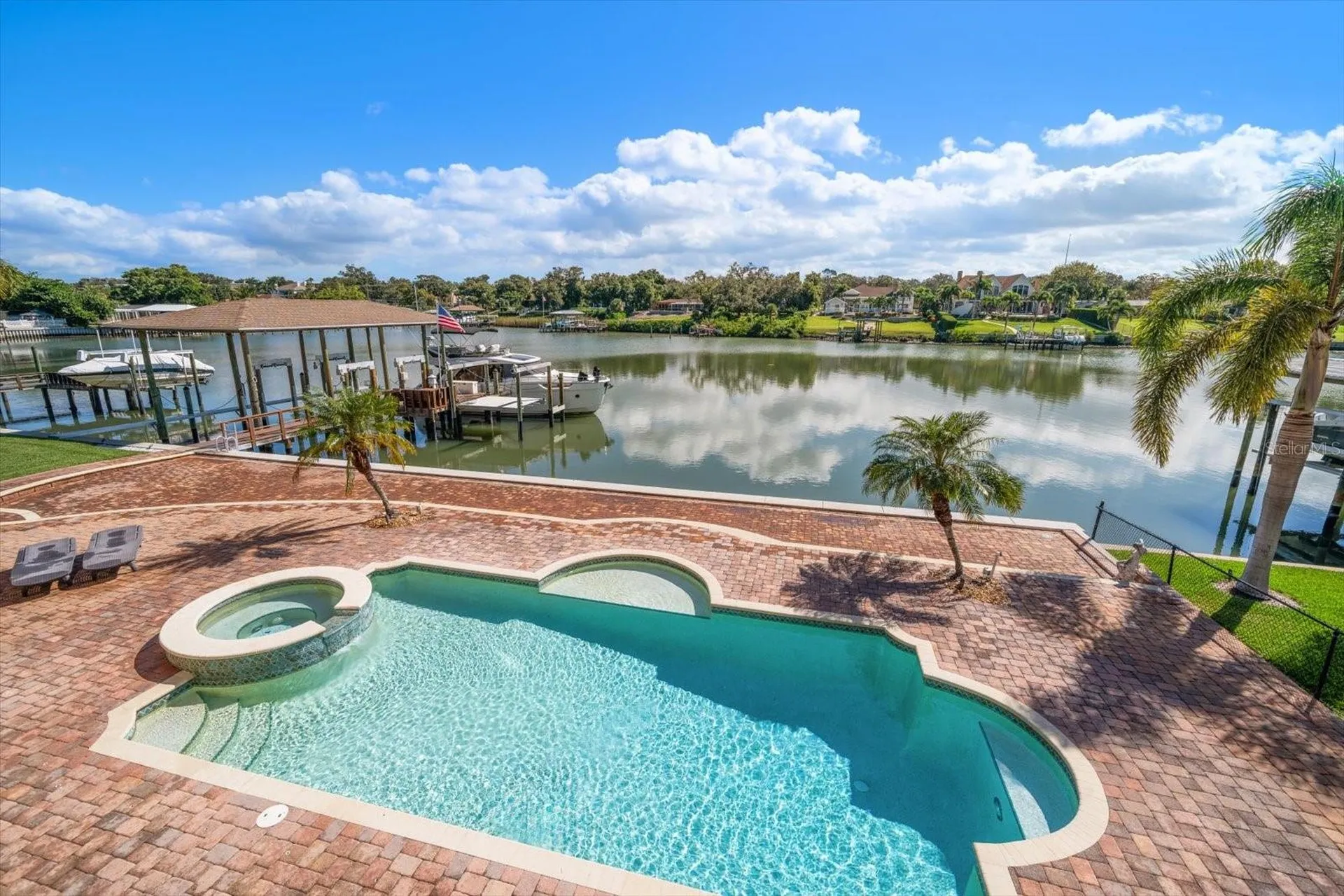 211 Poinciana Lane Largo FL 33770