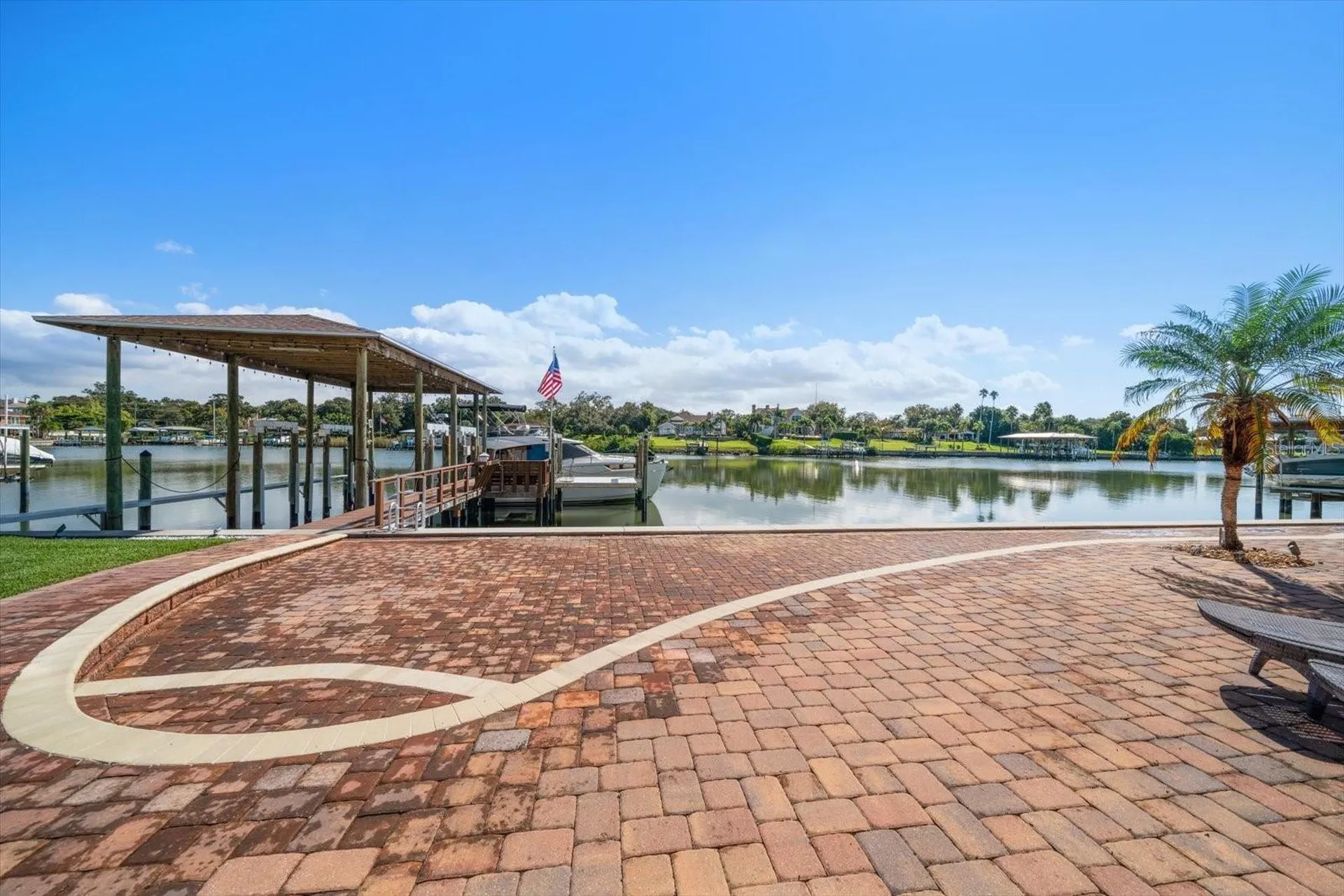 211 Poinciana Lane Largo FL 33770