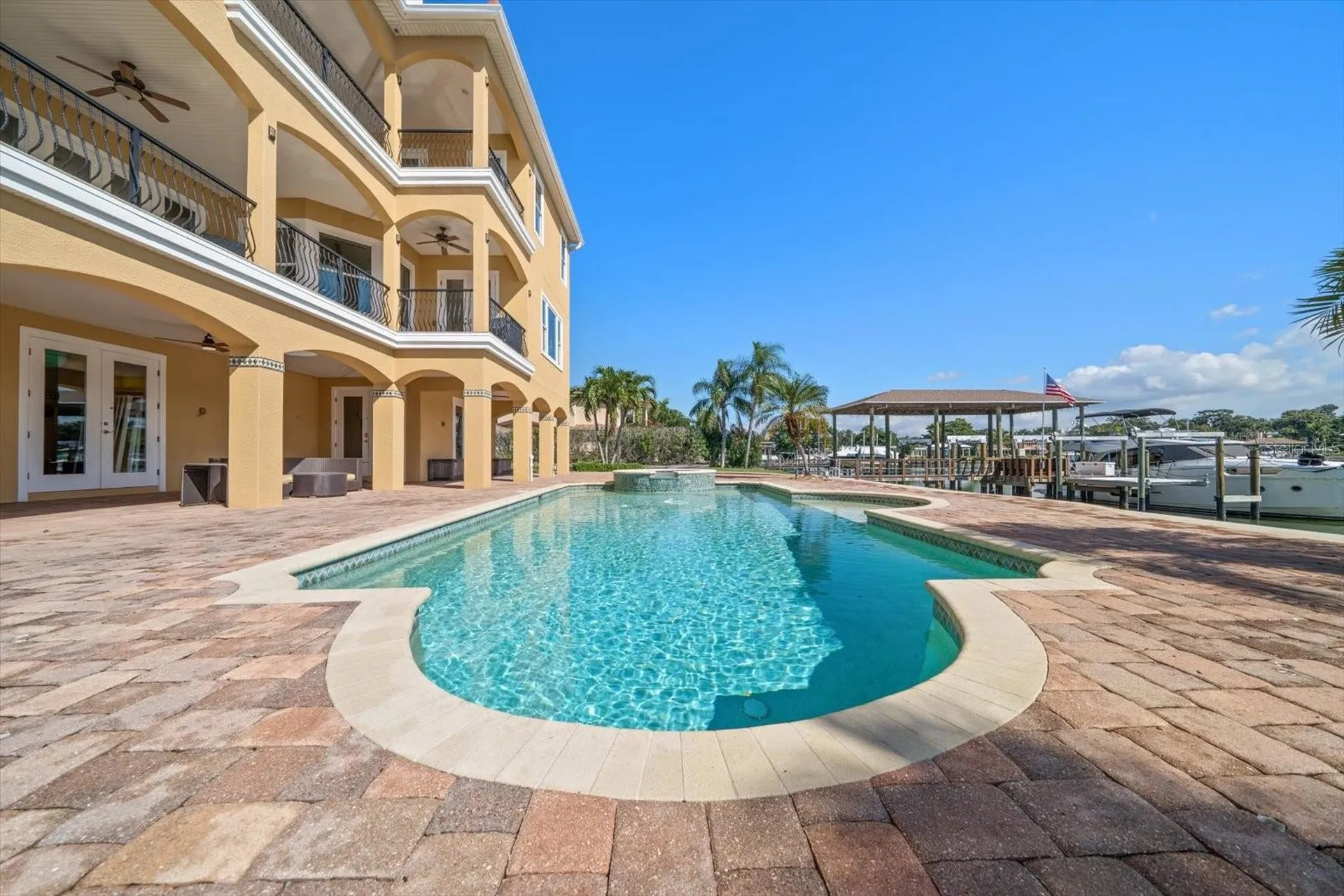 211 Poinciana Lane Largo FL 33770