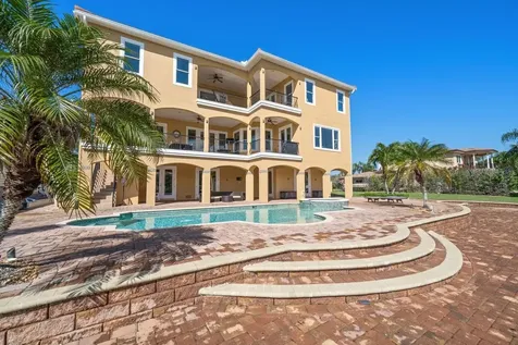 211 Poinciana Lane Largo FL 33770