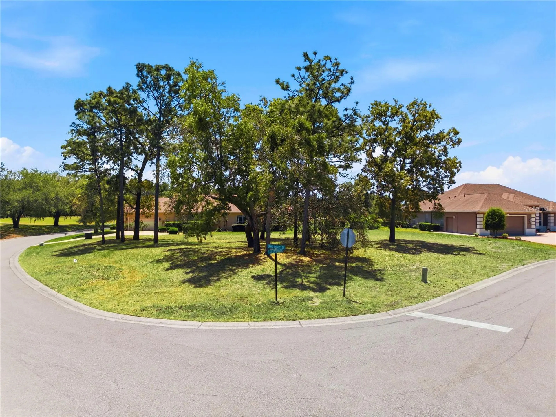 9298 Grand Cypress Drive Weeki Wachee FL 34613