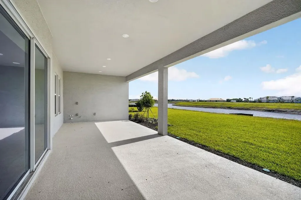 13716 Buchanan Drive Palmetto FL 34221