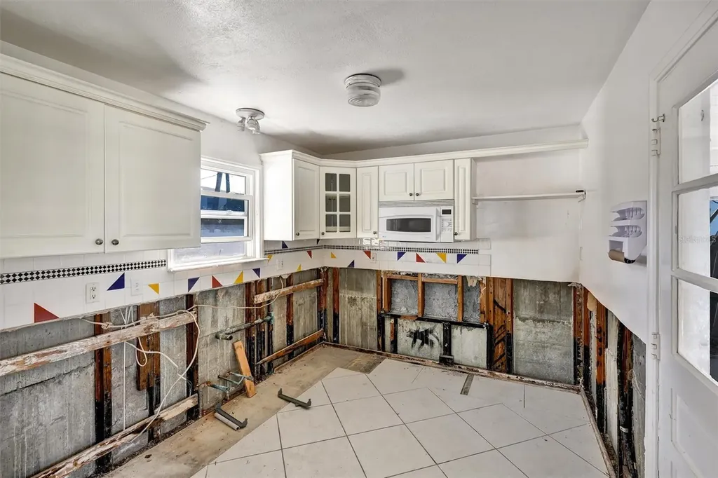 135 143rd Avenue E Madeira Beach FL 33708