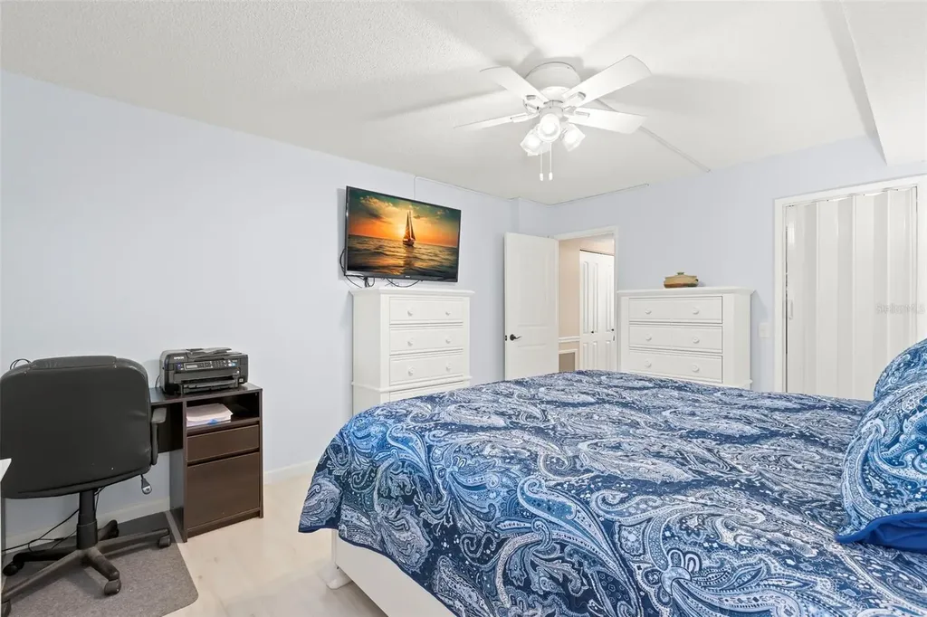 1847 Shore Drive S South Pasadena FL 33707