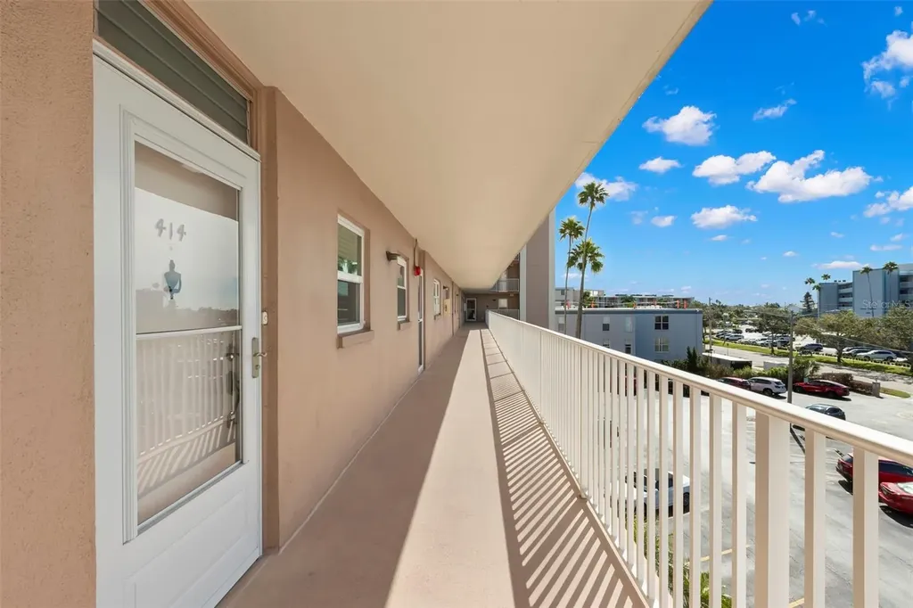 1847 Shore Drive S South Pasadena FL 33707